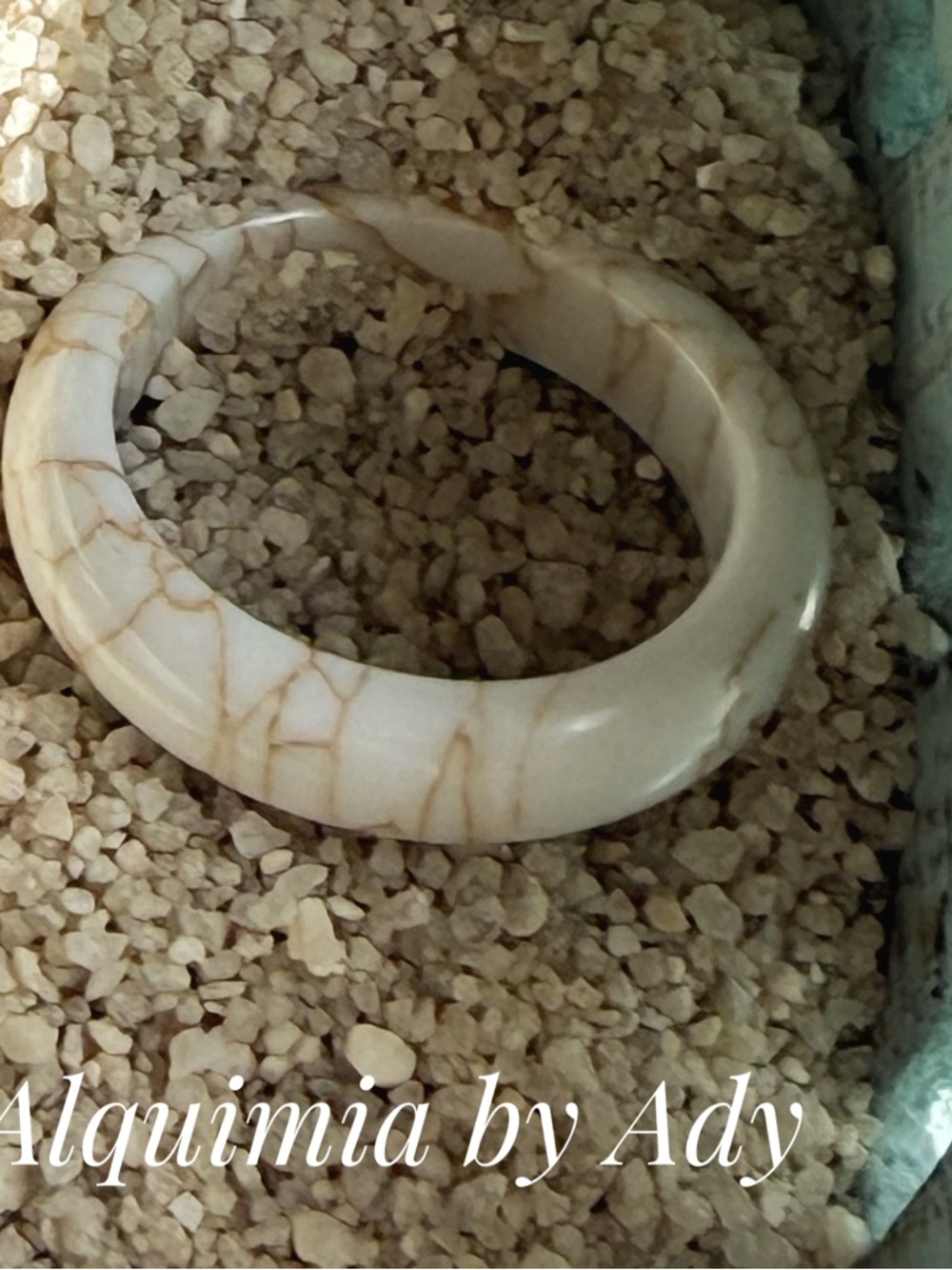Turquoise Cream ring with Light Brown Veining